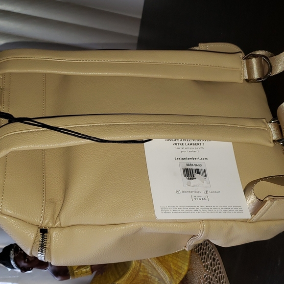 Lambert - Picture 8 of 11